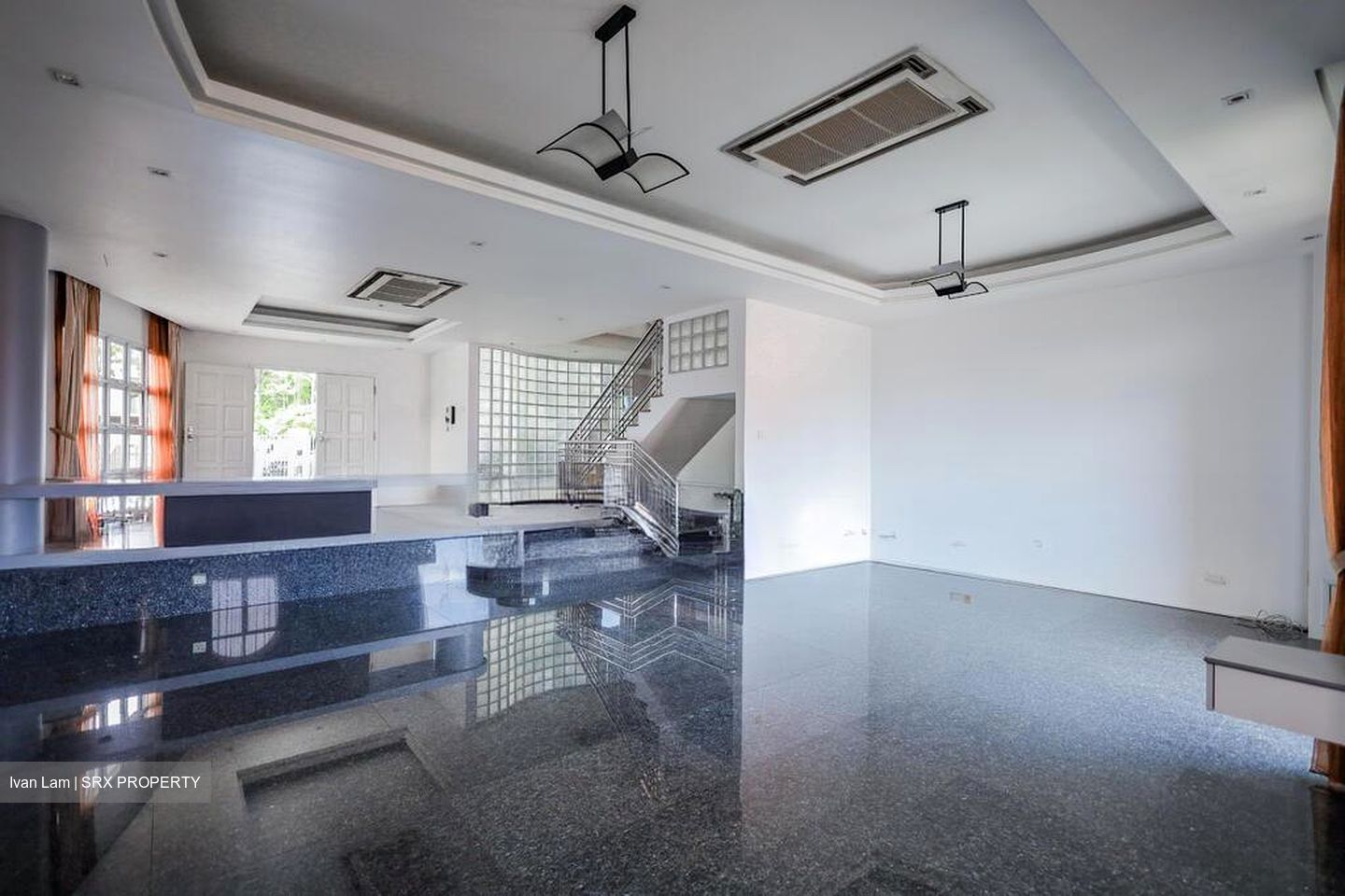 Sennett Avenue (D16), Semi-Detached #579139651